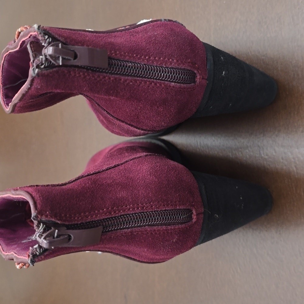 SBICCA Women's 7.5 Maroon Beaded Suede Ankle Boots Booties - Burgundy - Picture 3 of 5